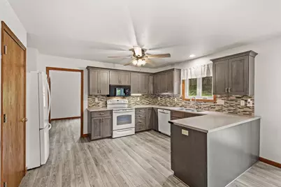 3702 Spring Hill Court, Middleton, WI 53562 - Photo 10