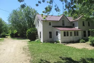 W3483 Grouse Rd, Pardeeville, WI 53954 - Photo 2