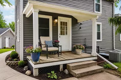 309 Cedar Street, Baraboo, WI 53913 - Photo 1