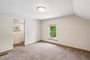 309 Cedar St, Baraboo, WI 53913 - Photo 28