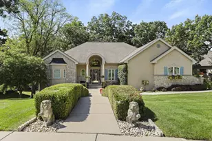 1706 Shady Point Dr, Verona, WI 53593 - Photo 6