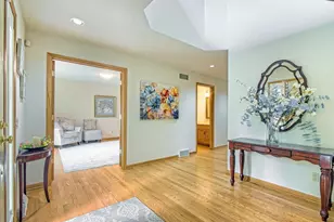 7126 New Washburn Way, Madison, WI 53719 - Photo 6