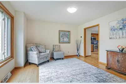 7126 New Washburn Way, Madison, WI 53719 - Photo 10