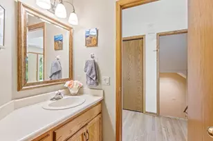 7126 New Washburn Way, Madison, WI 53719 - Photo 12