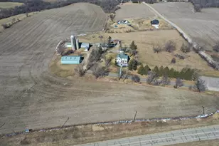 2749 Town Hall Rd, Mount Horeb, WI 53572 - Photo 48