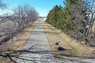 2749 Town Hall Rd, Mount Horeb, WI 53572 - Photo 64