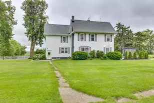 2749 Town Hall Rd, Mount Horeb, WI 53572 - Photo 12
