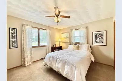 4105 Mackinac Drive, Janesville, WI 53546 - Photo 14