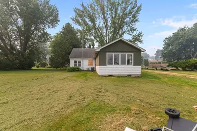 138 E Front Street, Marquette, WI 53947 - Photo 54