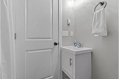 138 E Front Street, Marquette, WI 53947 - Photo 26