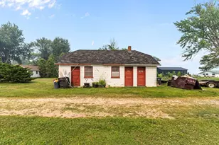 138 E Front St, Marquette, WI 53947 - Photo 58