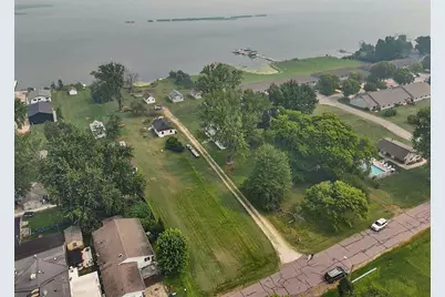 138 E Front Street, Marquette, WI 53947 - Photo 2
