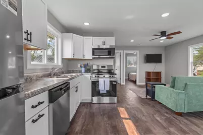 138 E Front Street, Marquette, WI 53947 - Photo 14