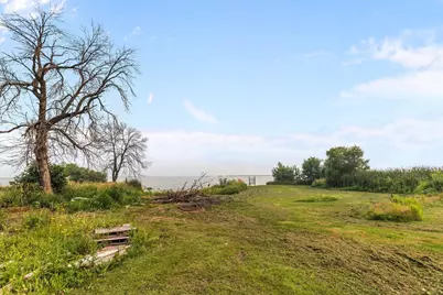 138 E Front Street, Marquette, WI 53947 - Photo 36