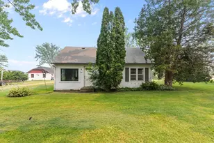 138 E Front St, Marquette, WI 53947 - Photo 64