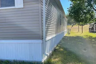 135 Maple St, Reedsburg, WI 53953 - Photo 6