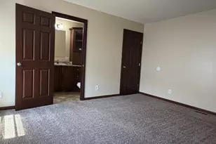 135 Maple St, Reedsburg, WI 53953 - Photo 28