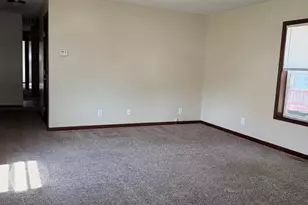 135 Maple St, Reedsburg, WI 53953 - Photo 12