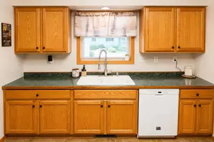 1352 Windsor Cir, Watertown, WI 53098 - Photo 12