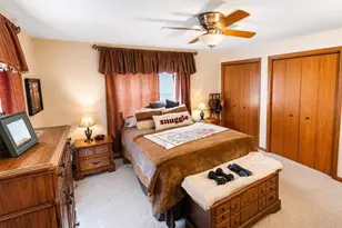 1352 Windsor Cir, Watertown, WI 53098 - Photo 16
