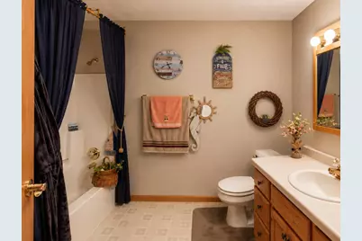 1352 Windsor Circle, Watertown, WI 53098 - Photo 20
