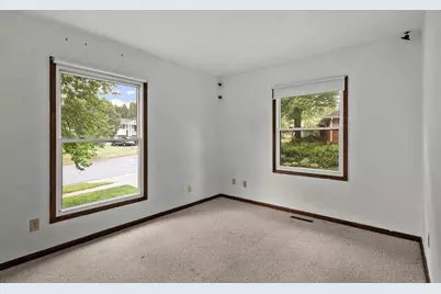 3906 Rolling Hill Drive, Middleton, WI 53562 - Photo 24