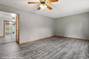 1520 N Pontiac Dr, Janesville, WI 53545 - Photo 6