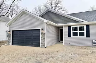 141 Orchid Ave, Stoughton, WI 53589 - Photo 30