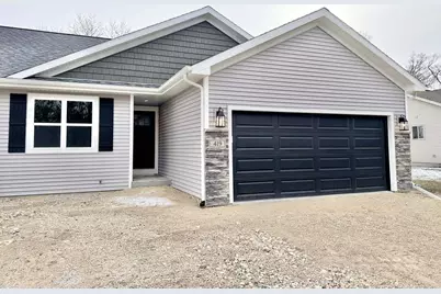 141 Orchid Avenue, Stoughton, WI 53589 - Photo 1