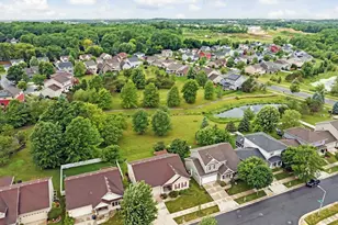 4626 Secret Garden Dr, Mcfarland, WI 53558 - Photo 4
