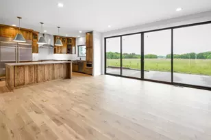 635 Rustic Rise Wy, Verona, WI 53593 - Photo 12