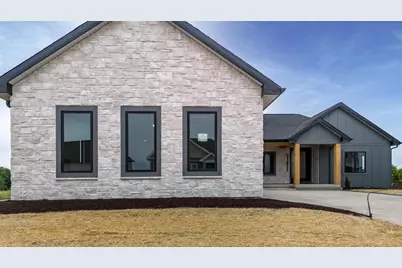635 Rustic Rise Way, Verona, WI 53593 - Photo 2