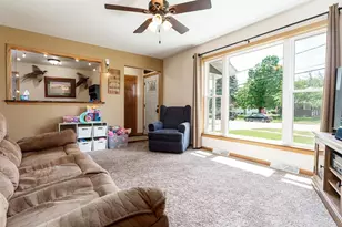 1461 Marquette St, Janesville, WI 53546 - Photo 16