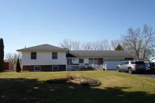 W8889 Gossfeld Ln, Beaver Dam, WI 53916 - Photo 1