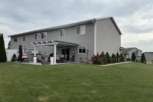 582 Alyssa St, Tomah, WI 54660 - Photo 8