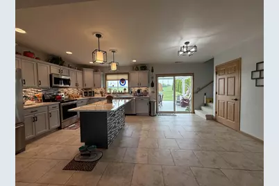 582 Alyssa Street, Tomah, WI 54660 - Photo 14
