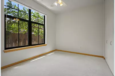 533 W Main Street #112, Madison, WI 53703 - Photo 32