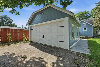 1008 Giles Street, Stoughton, WI 53589 - Photo 18