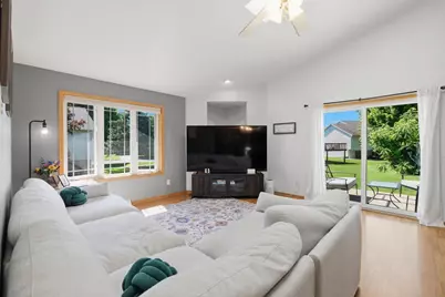 1051-1053 Tamarack Way, Verona, WI 53593 - Photo 10