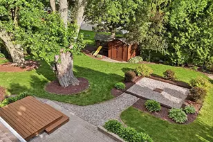 319 Meadowlark Cir, Deerfield, WI 53531 - Photo 24
