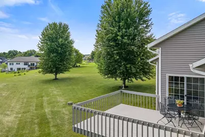 W10180 Tesser Trail, Portage, WI 53901 - Photo 4