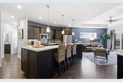 905 Castle Stone Pass, Madison, WI 53593 - Photo 2