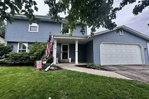 1115 Hiawatha Dr, Beaver Dam, WI 53916 - Photo 2