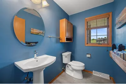 8600 Ellington Way, Middleton, WI 53562 - Photo 18