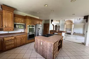 W1183 Siena Cir, Lake Geneva, WI 53147 - Photo 10