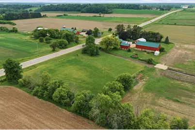 W3536 Highway 33, Horicon, WI 53032 - Photo 2