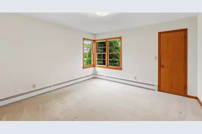 676 E Oak Street, Juneau, WI 53039 - Photo 12