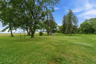676 E Oak Street, Juneau, WI 53039 - Photo 24