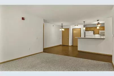 6801 Parkside Circle, Windsor, WI 53532 - Photo 14