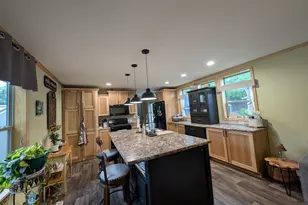 W5655 State Road 33, La Crosse, WI 54601 - Photo 8